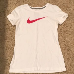 Nike T-shirt